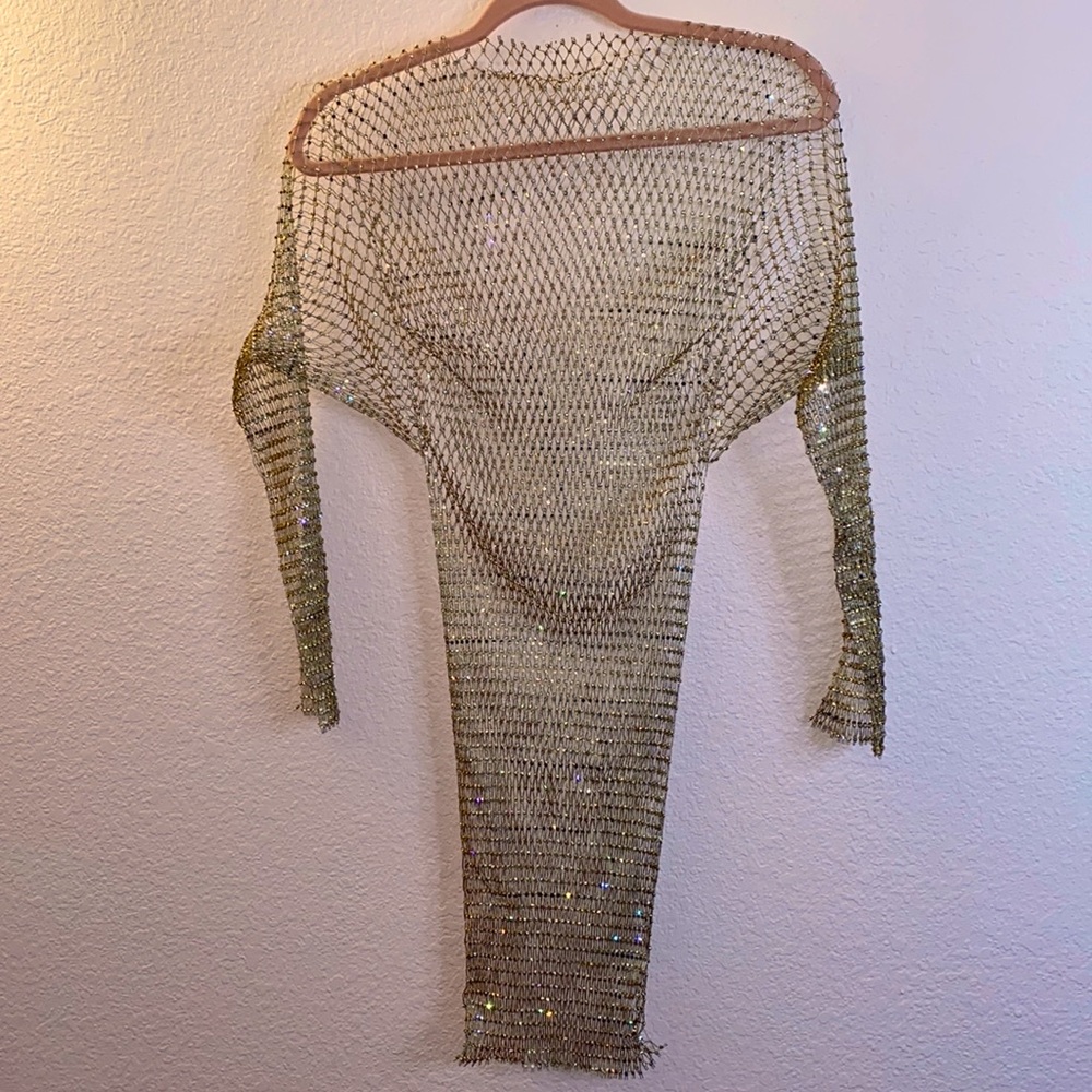 Gold fishnet sparkly rhinestone o-neck long sleeve dress size small but stretchy